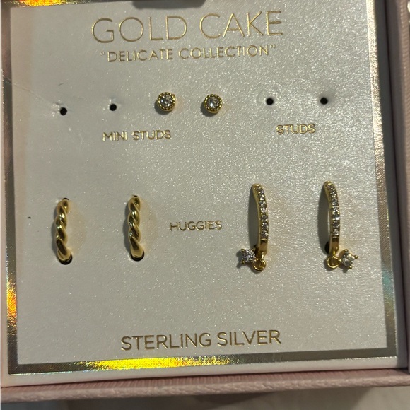 Three brand new pairs of gold cake shop petite earrings - Picture 3 of 3